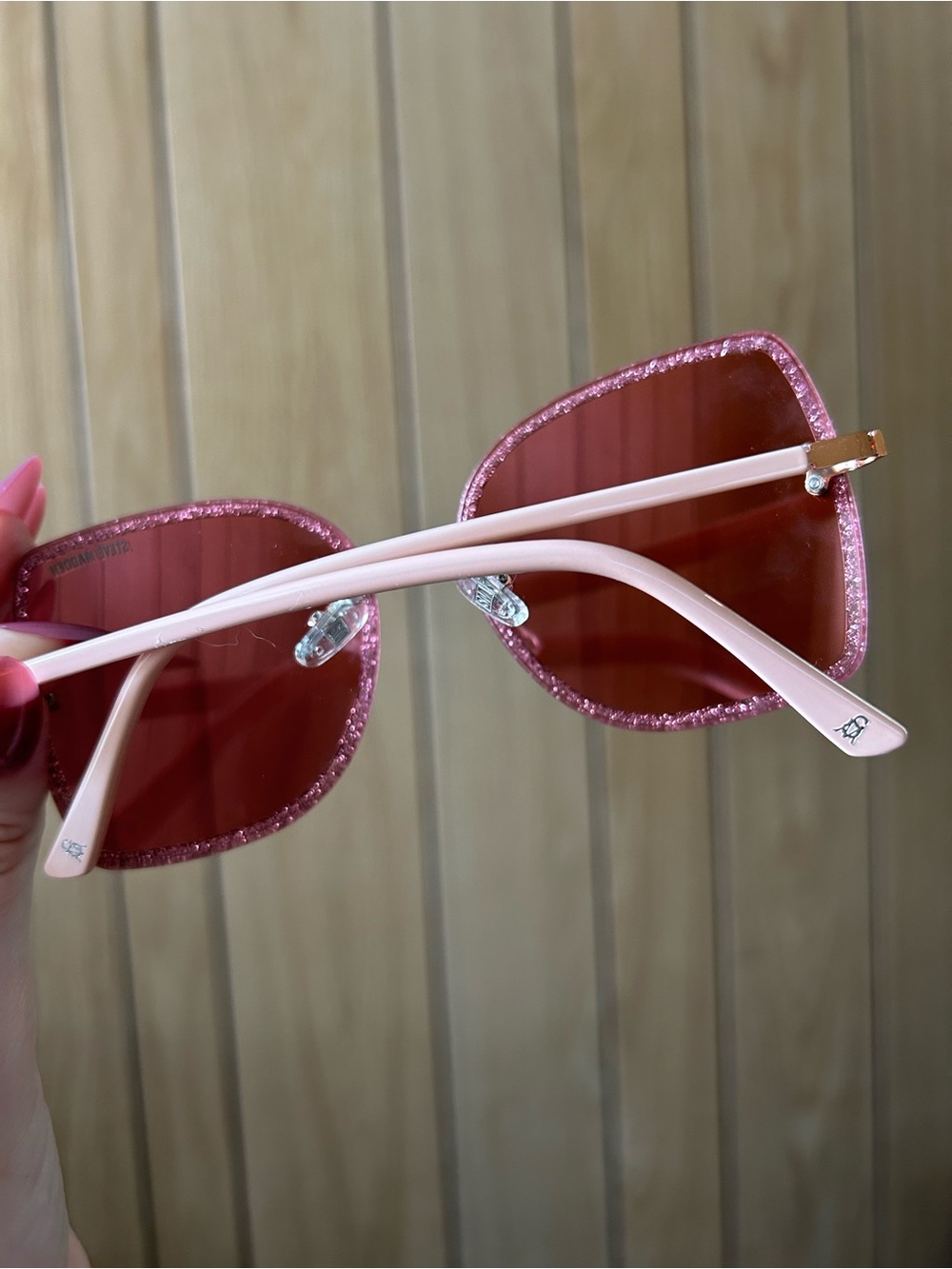 Steve Madden Gold Frame Brown Gradient Lens Oversized Sunglasses (NWOT) - Picture 3 of 3
